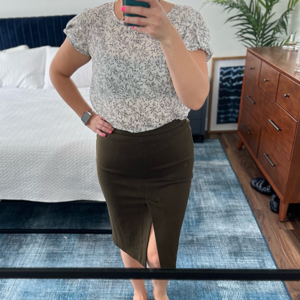 MAX MARA Wool Pencil Skirt with front slit